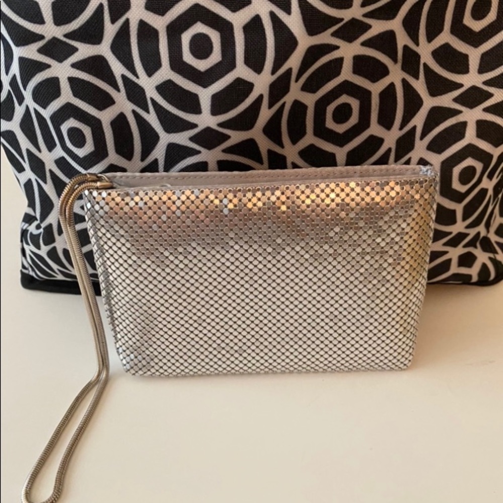 ACCESSORIES WRISTLET - Picture 4 of 5